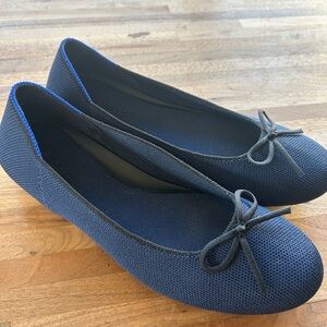 Rothy's Navy Blue Bow Flats NWOT